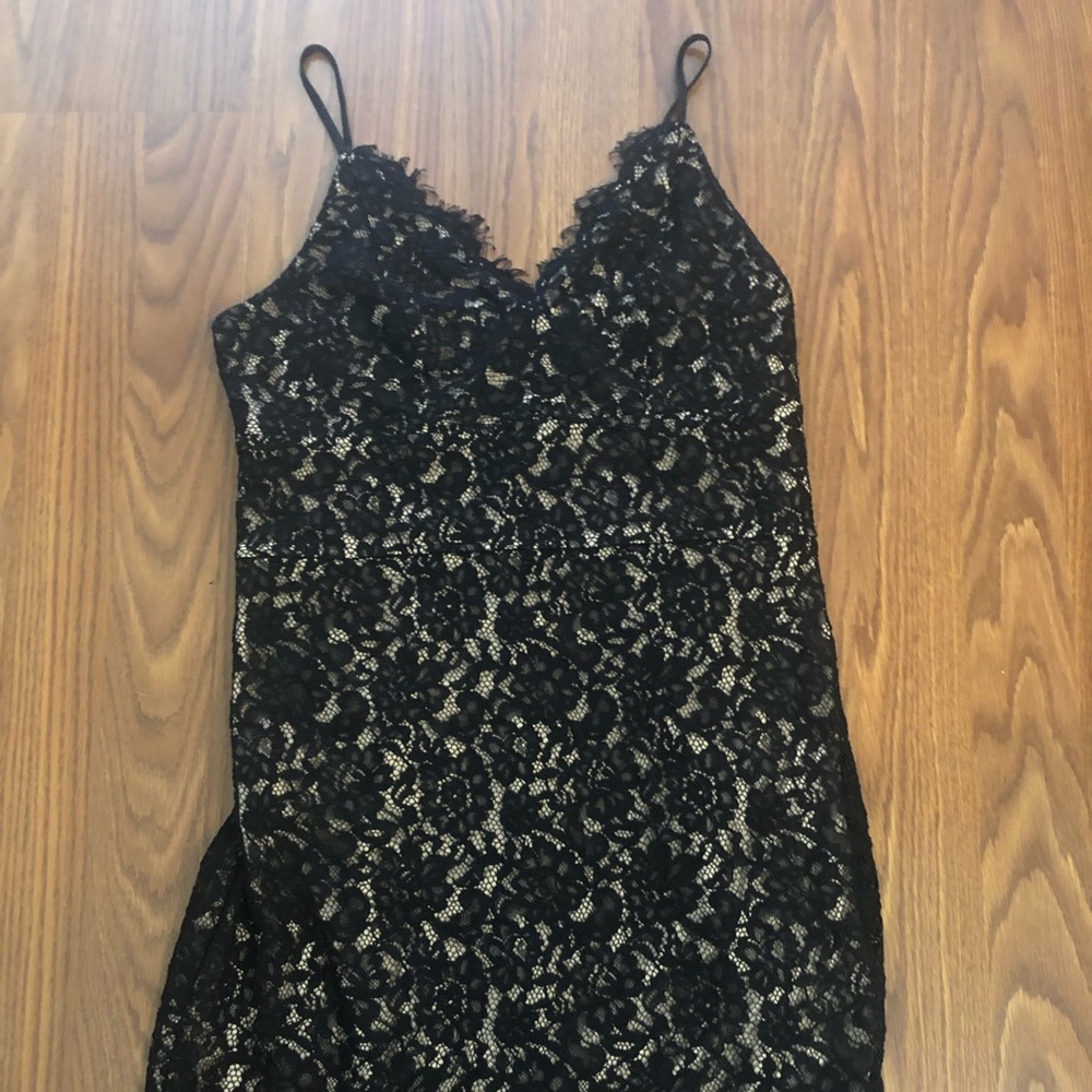 Fitted, lace, spaghetti strap dress. NWT